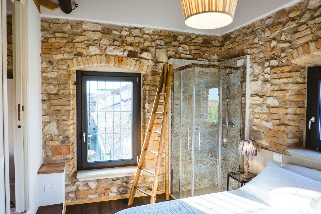 דסנזאנו דל גארדה Villa Colli Storici מראה חיצוני תמונה