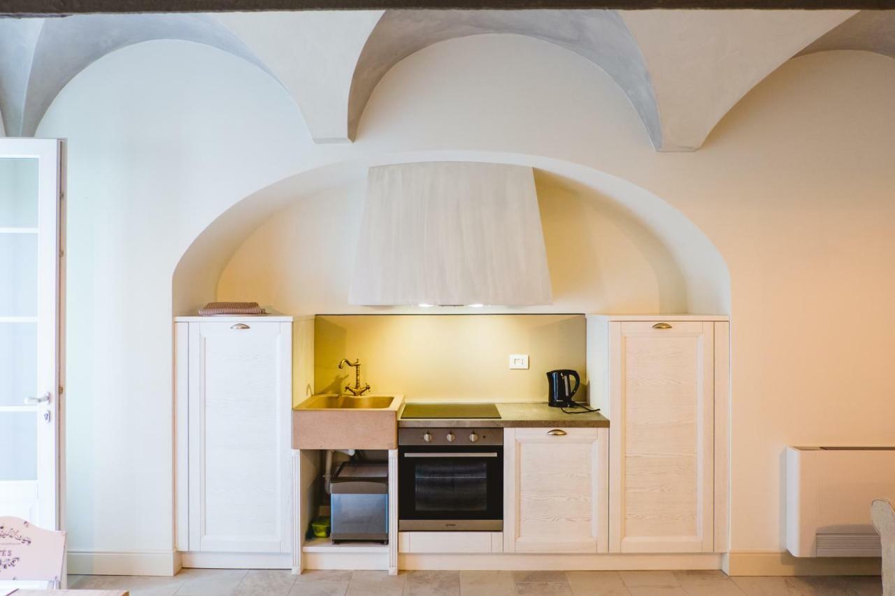 דסנזאנו דל גארדה Villa Colli Storici מראה חיצוני תמונה